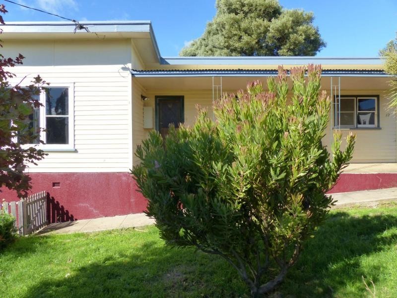 12 Parsonage Street, Deloraine TAS 7304