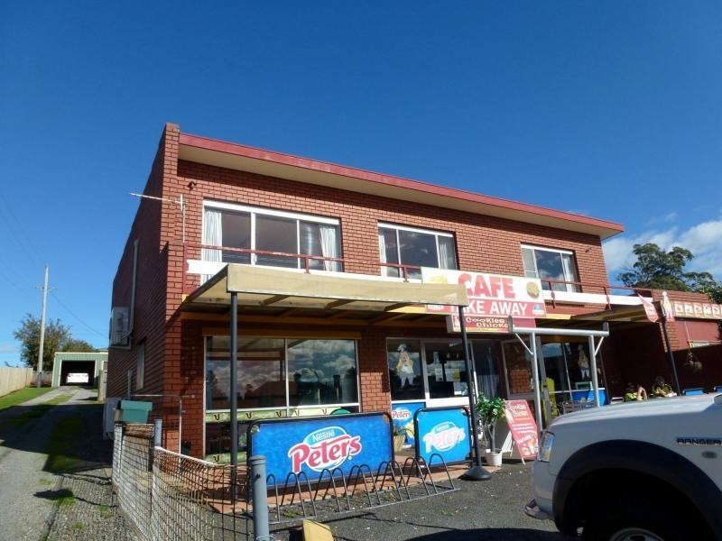 15 Meander Valley Road, Deloraine TAS 7304