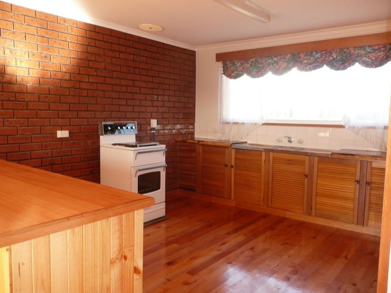 15 Meander Valley Road, Deloraine TAS 7304