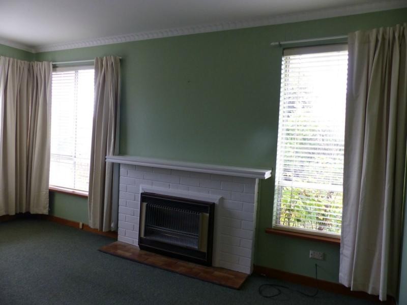 8 Lonsdale Promenade, Westbury TAS 7303