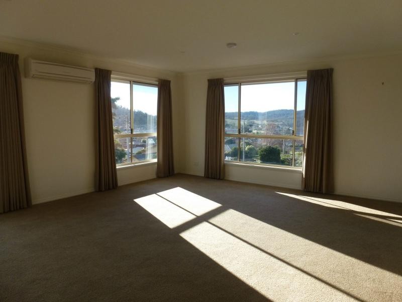 Unit 1/20 Clare Street, Hadspen TAS 7290