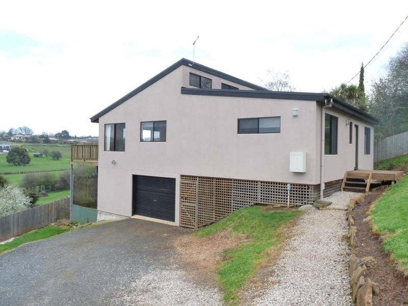4 Blake Street, Deloraine TAS 7304