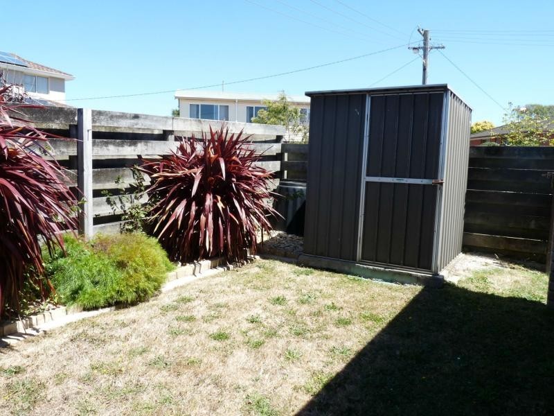 4/ 2-3 The Lee, Devonport TAS 7310