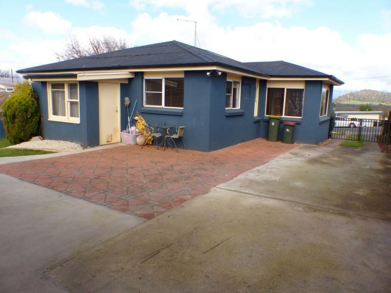 33 West Goderich Street, Deloraine TAS 7304