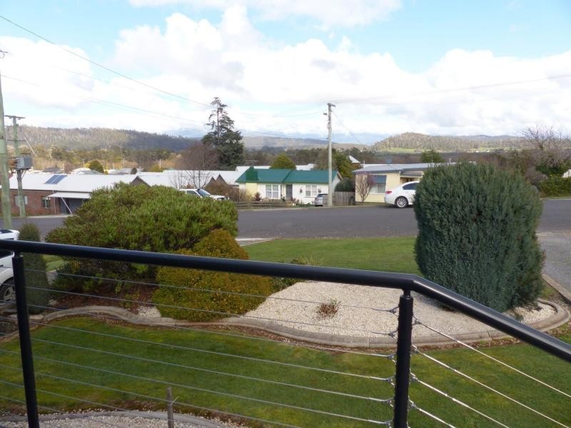 33 West Goderich Street, Deloraine TAS 7304