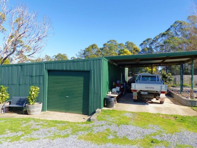 33 Samuel Street, Elizabeth Town TAS 7304