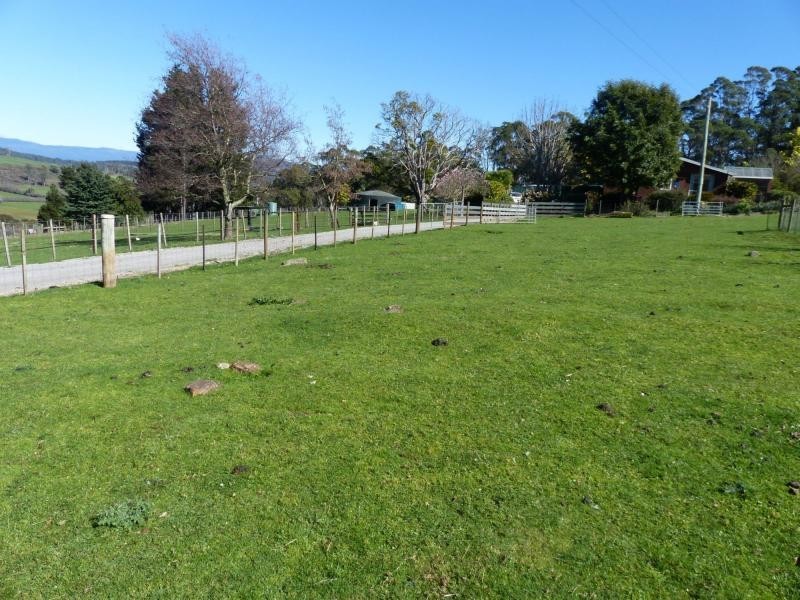 33 Samuel Street, Elizabeth Town TAS 7304