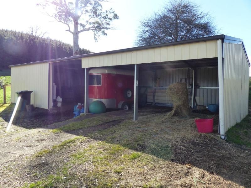 173 River Road, Deloraine TAS 7304