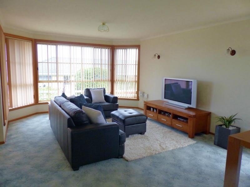 2/9 Gleadow Street, Deloraine TAS 7304