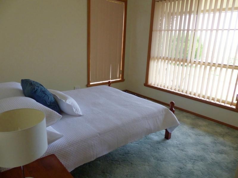 2/9 Gleadow Street, Deloraine TAS 7304