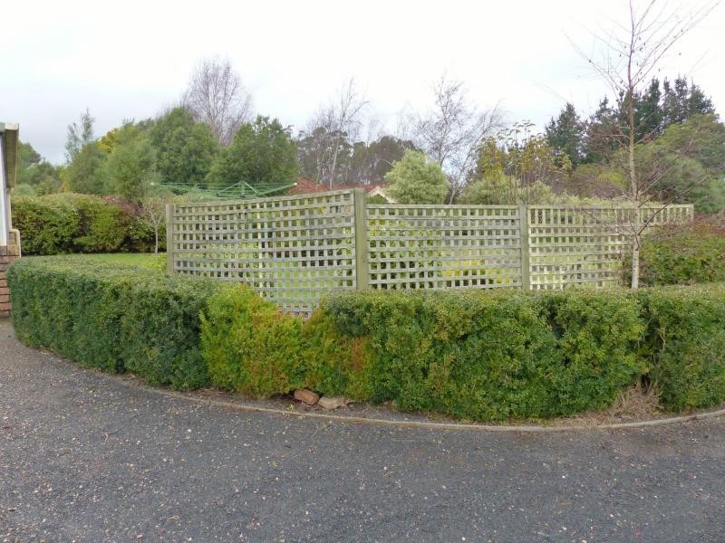 2/9 Gleadow Street, Deloraine TAS 7304