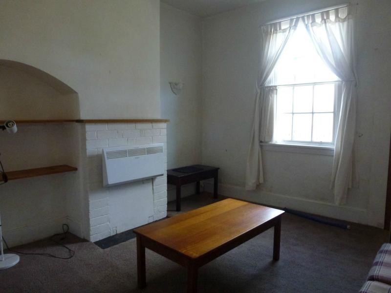 Unit 2/31 West Barrack Street, Deloraine TAS 7304
