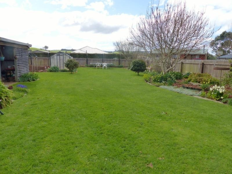 32 Grigg Street, Deloraine TAS 7304