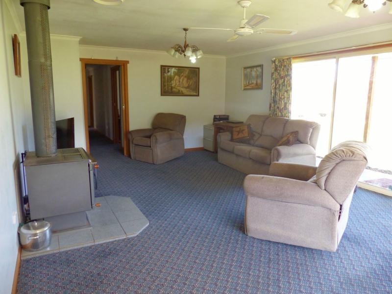 490 Weetah Road, Weetah TAS 7304