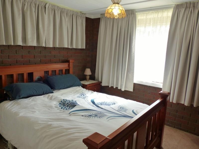 33 Samuel Street, Elizabeth Town TAS 7304