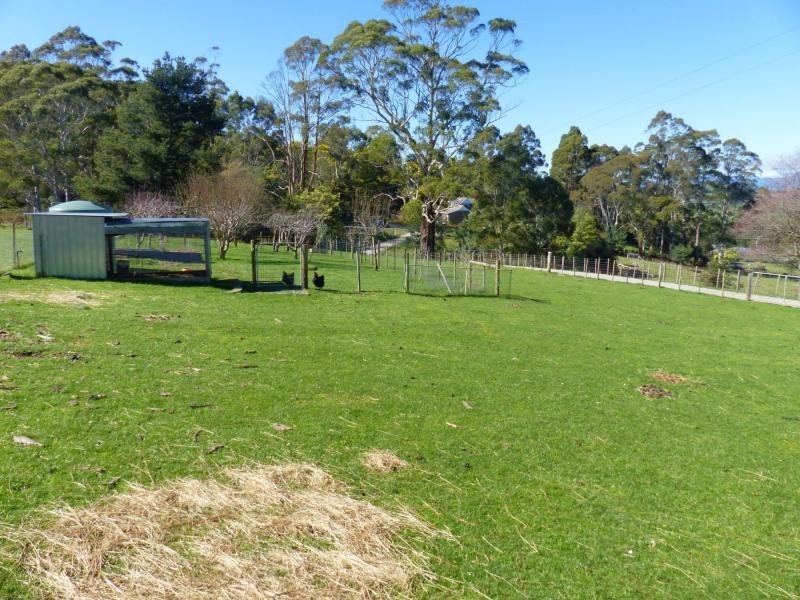 33 Samuel Street, Elizabeth Town TAS 7304