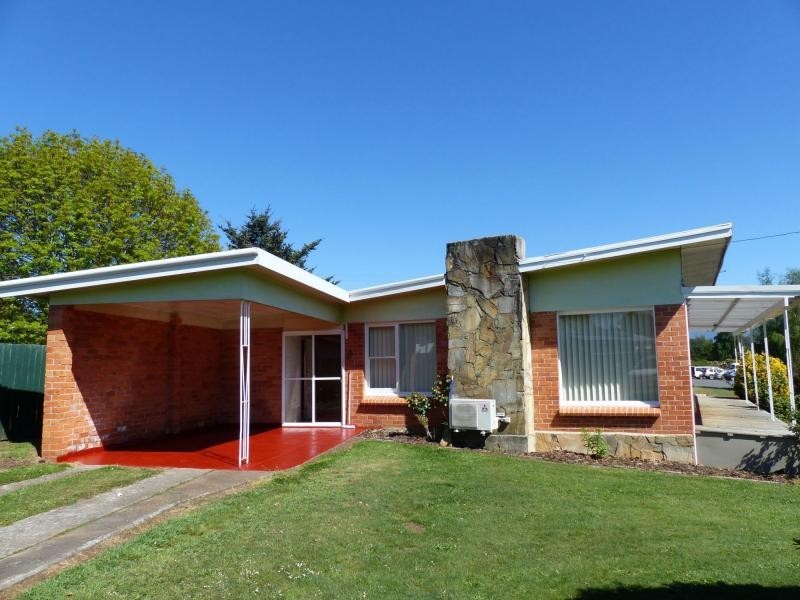 8 Caveside Road, Mole Creek TAS 7304