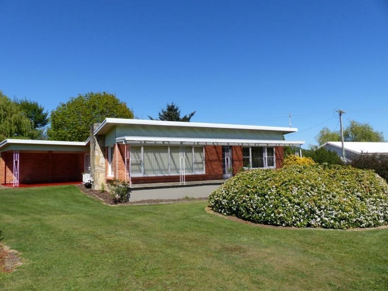 8 Caveside Road, Mole Creek TAS 7304