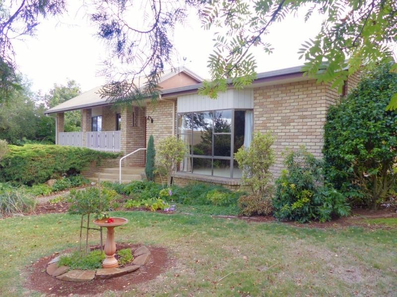 86 East Church Street, Deloraine TAS 7304