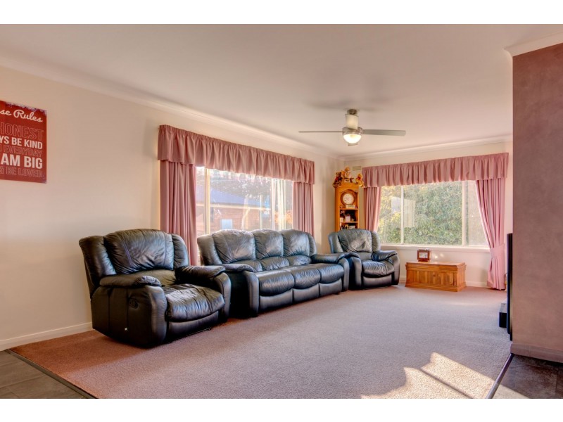 42 Jones Street, Westbury TAS 7303