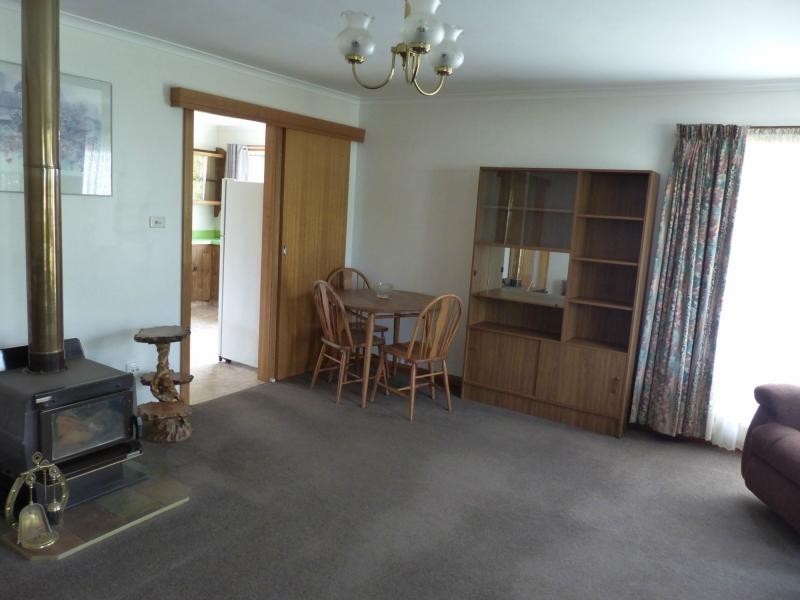 16 High Street, Deloraine TAS 7304