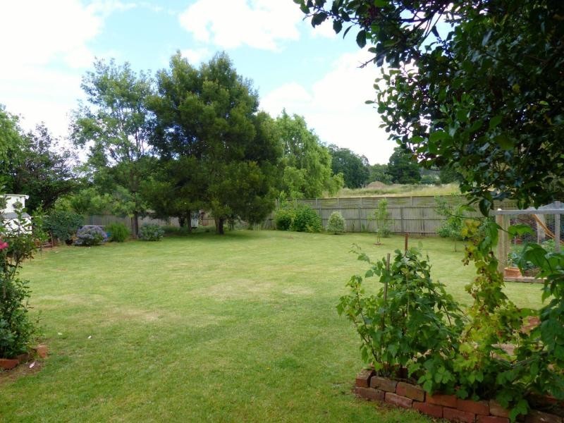 12 Grigg Street, Deloraine TAS 7304