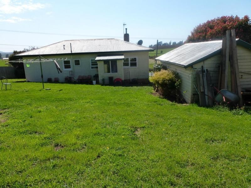 73 East Barrack Street, Deloraine TAS 7304