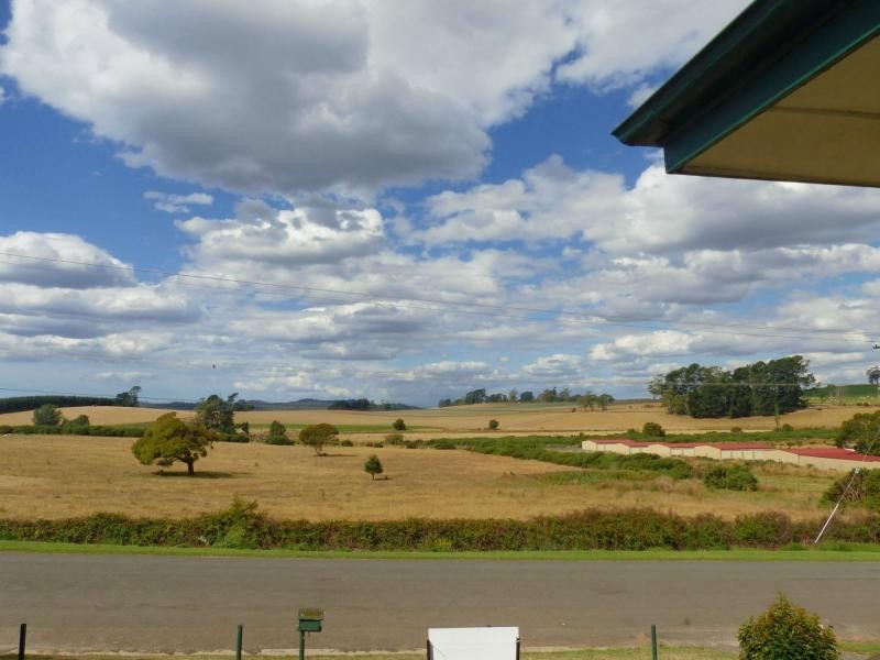 73 East Barrack Street, Deloraine TAS 7304