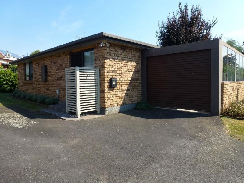 Unit 4/15 East Barrack Street, Deloraine TAS 7304
