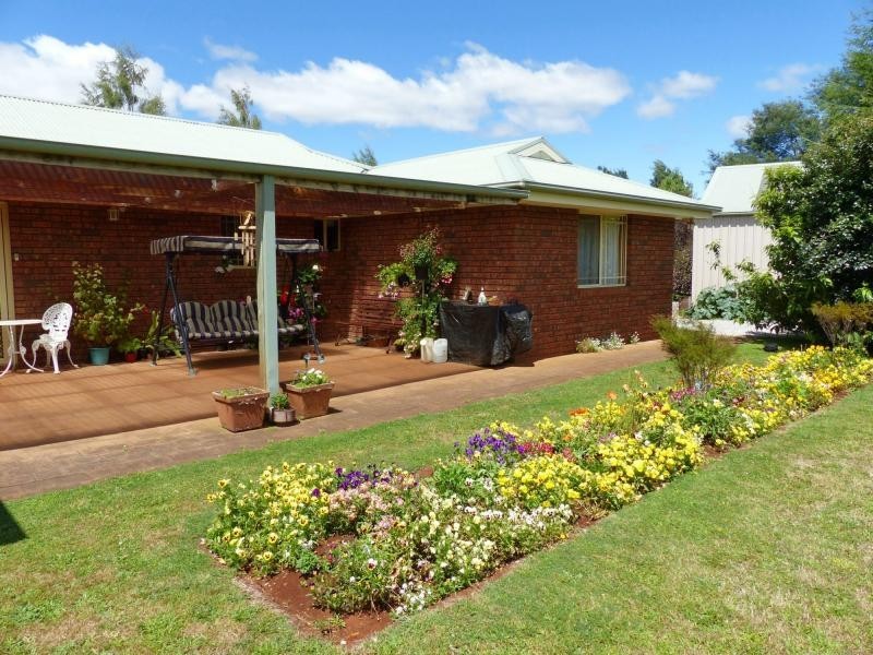 17 Beefeater Street, Deloraine TAS 7304