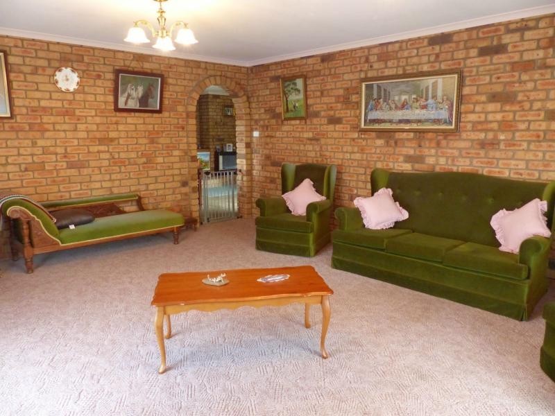 17 Beefeater Street, Deloraine TAS 7304