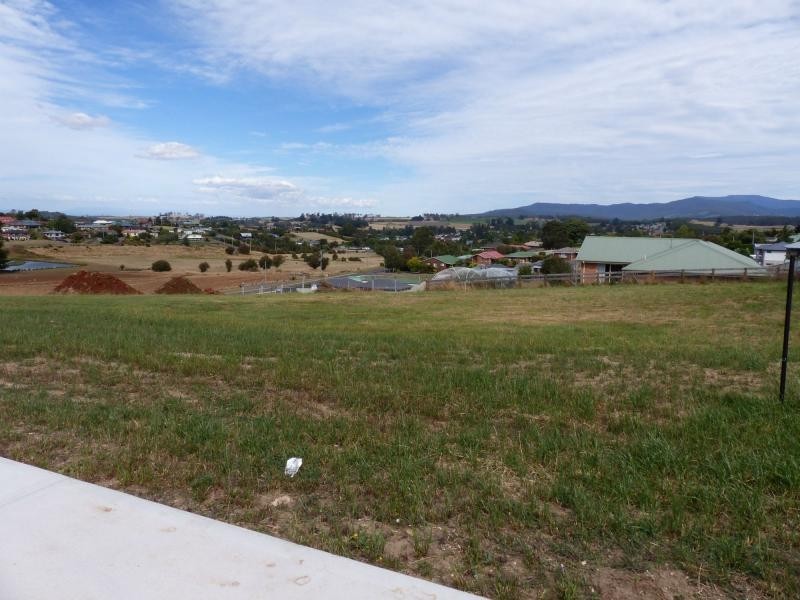 L32 Dry Street, Deloraine TAS 7304