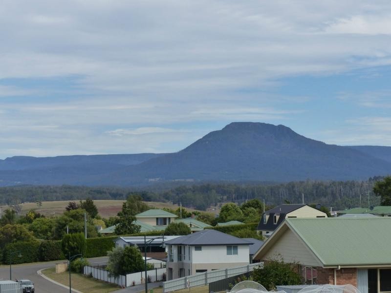 L32 Dry Street, Deloraine TAS 7304