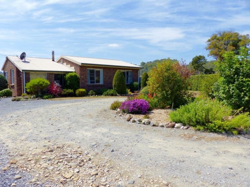 10 Junction Road, Mole Creek TAS 7304