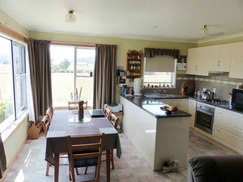 10 Junction Road, Mole Creek TAS 7304