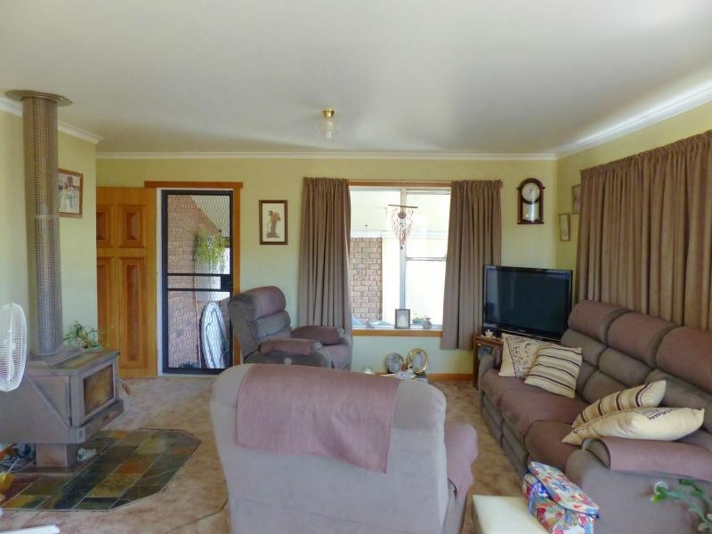 10 Junction Road, Mole Creek TAS 7304