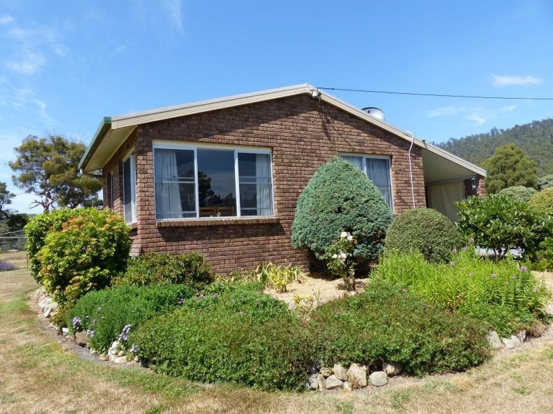 10 Junction Road, Mole Creek TAS 7304