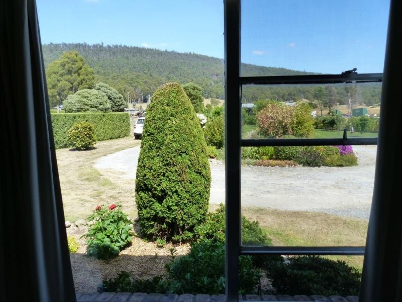 10 Junction Road, Mole Creek TAS 7304