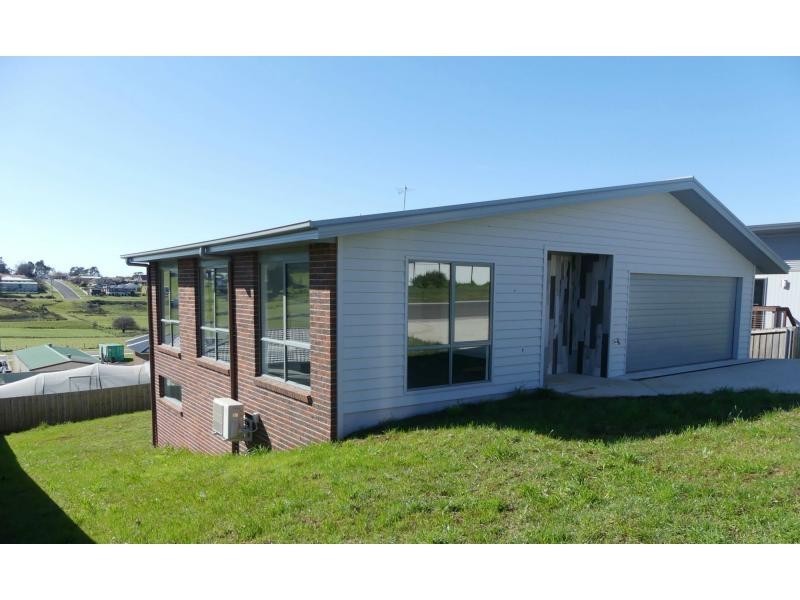 1 Marlendy Drive, Deloraine TAS 7304
