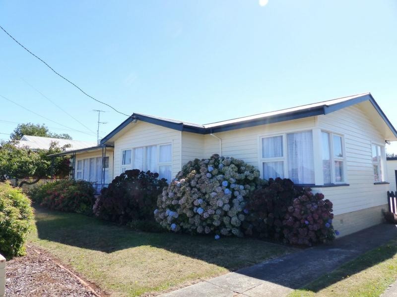 103 West Goderich Street, Deloraine TAS 7304