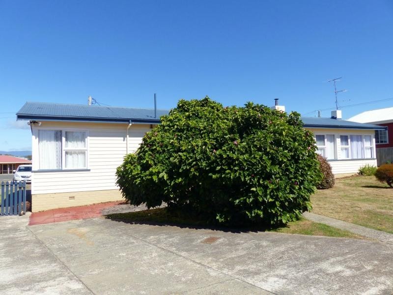 103 West Goderich Street, Deloraine TAS 7304