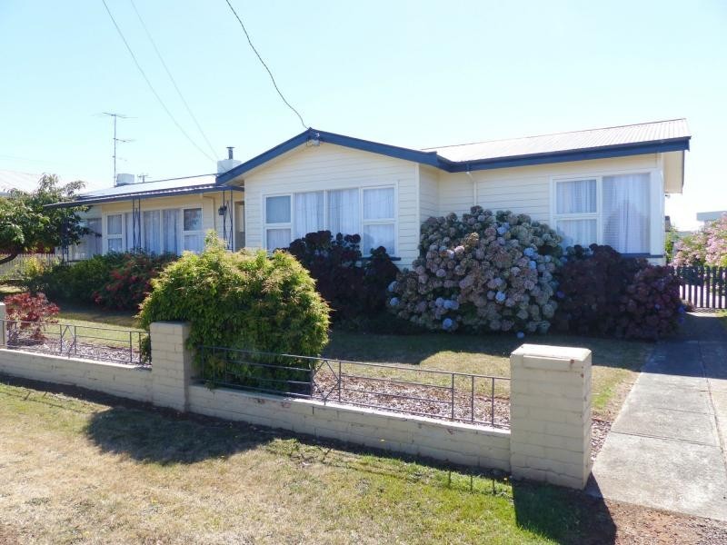 103 West Goderich Street, Deloraine TAS 7304