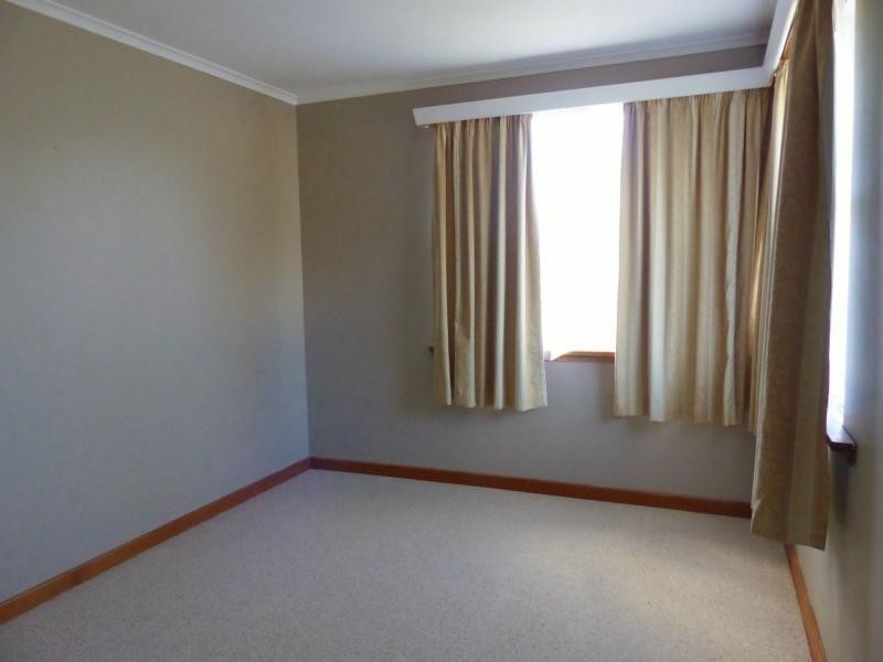 101 Emu Bay Road, Deloraine TAS 7304