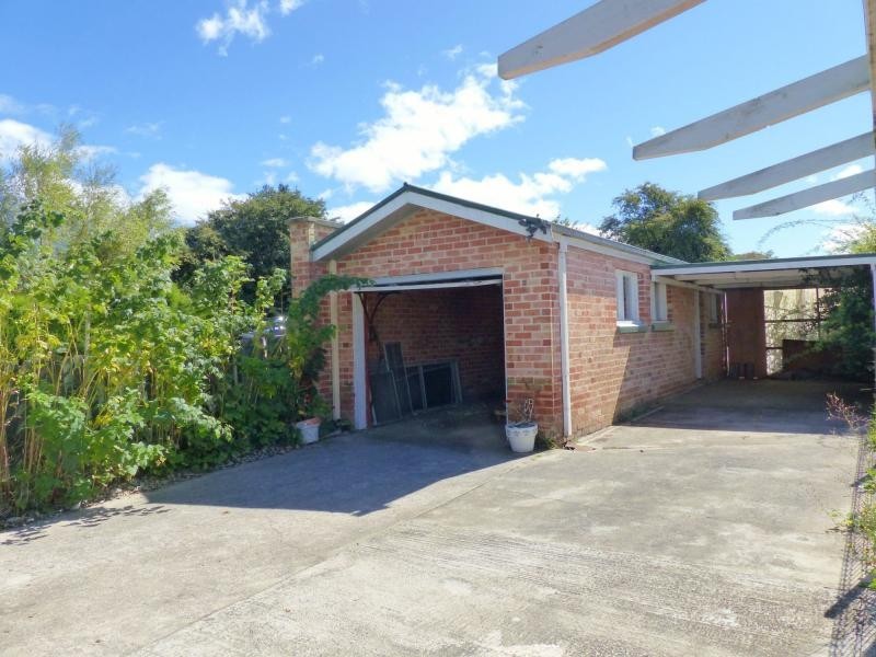 101 Emu Bay Road, Deloraine TAS 7304
