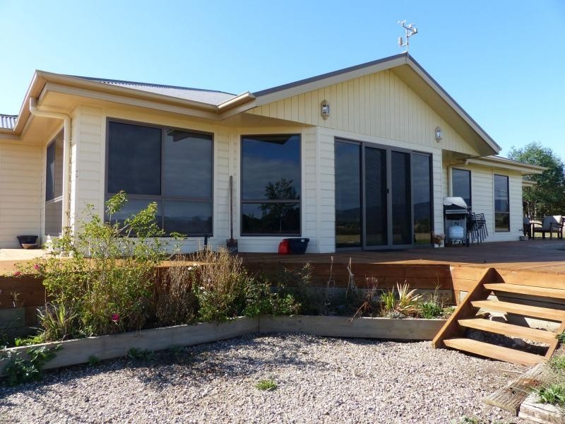 24 Allen Street, Westbury TAS 7303