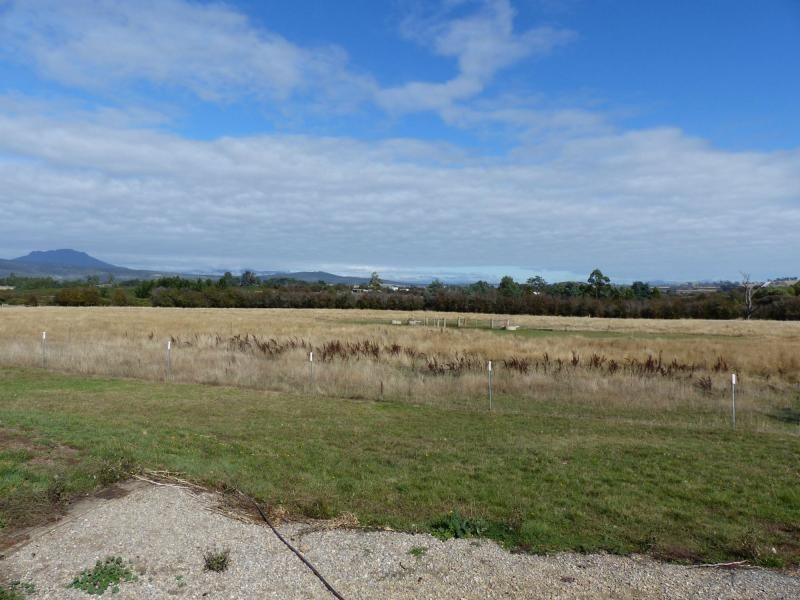 24 Allen Street, Westbury TAS 7303