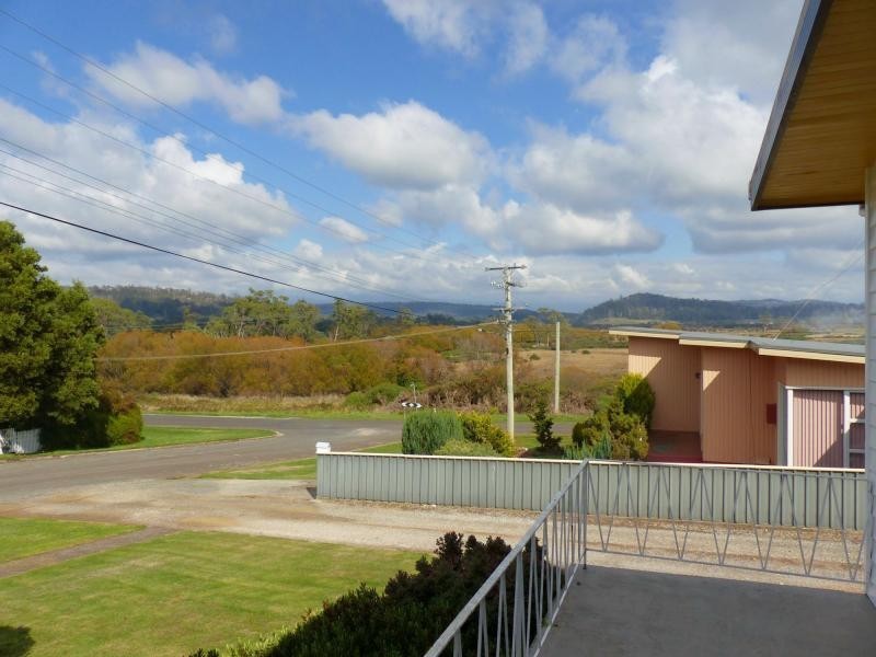 49 Tower Hill Street, Deloraine TAS 7304