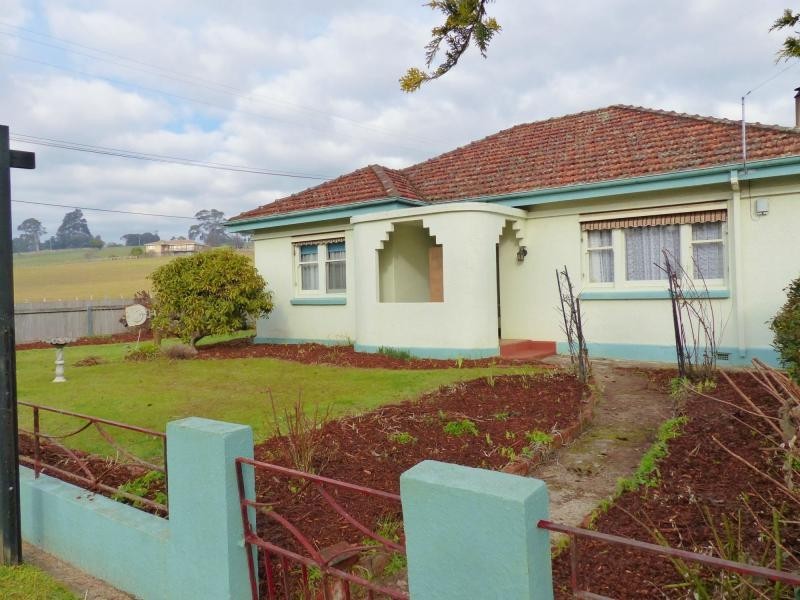 95 East Barrack Street, Deloraine TAS 7304