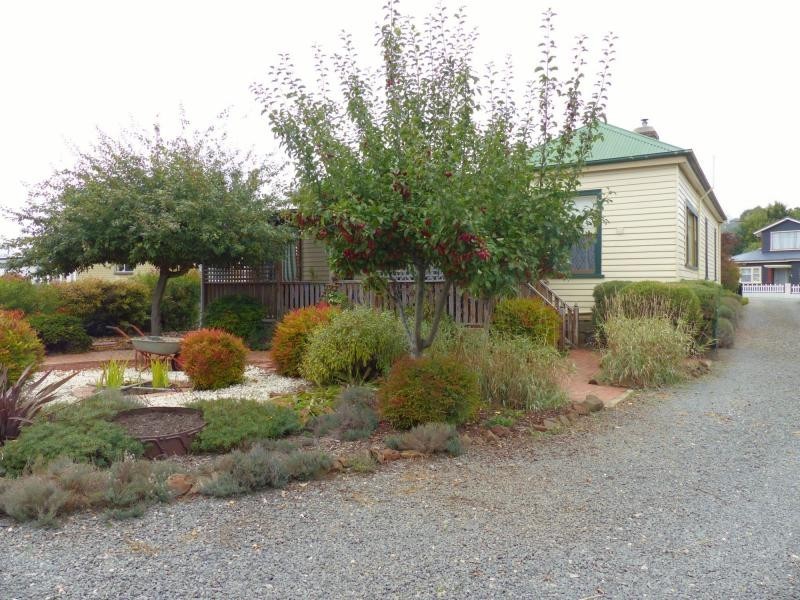 30 Grigg Street, Deloraine TAS 7304