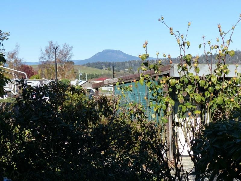 40 Towerhill Street, Deloraine TAS 7304